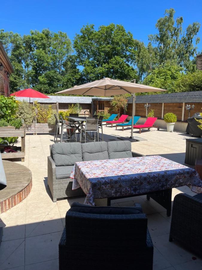 Le Jardin Des Roses Bed and Breakfast Gerponville Eksteriør billede